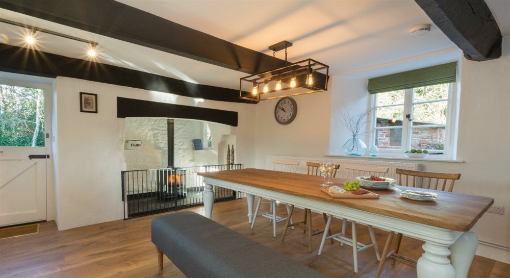 The kitchen (photo 2) at Old Gateway Cottage in Minehead, Somerset