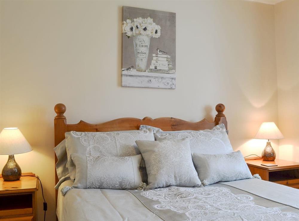 Comfy double bedroom at Old Low Farm Cottage in Aldbrough, near Hornsea, North Humberside