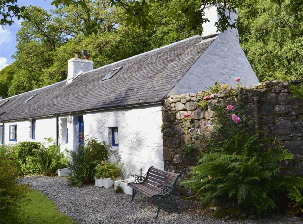 Delightful semi-detached cottage at Old Mill Cottage in Duror, near Appin, Highlands, Argyll