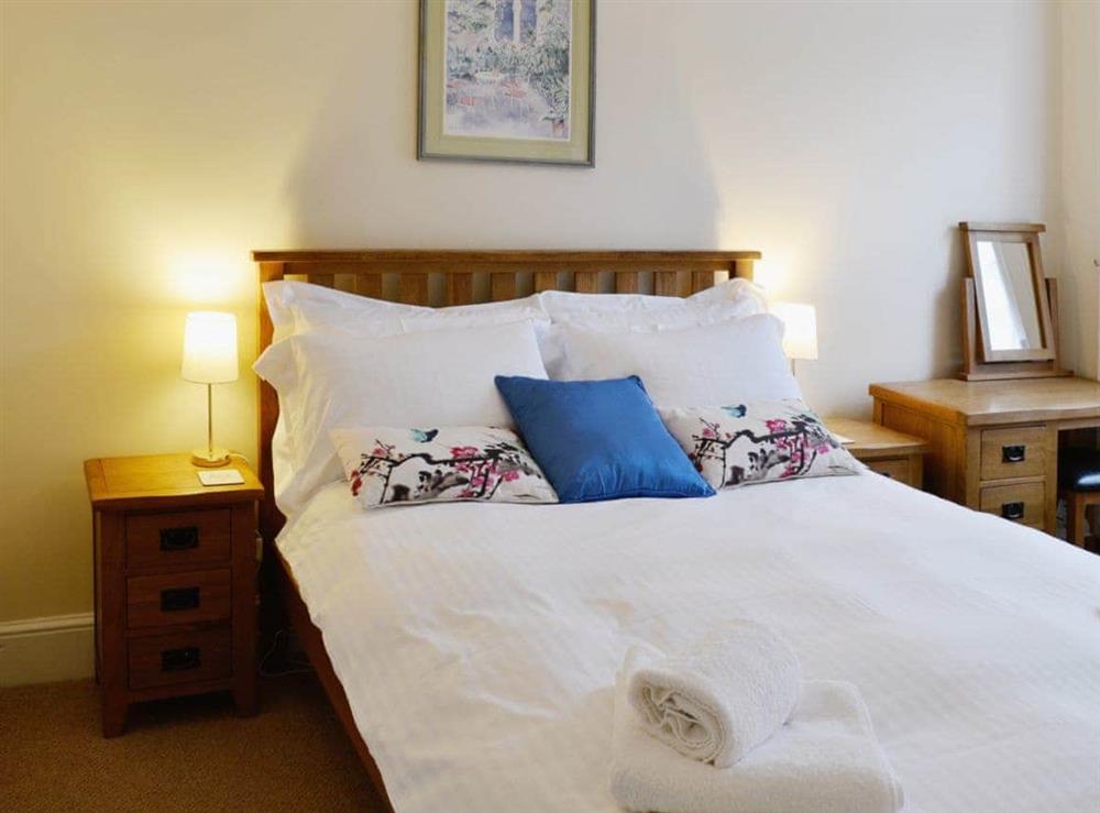 Cosy and romantic double bedroom at Old Milverton in Grassington, North Yorkshire