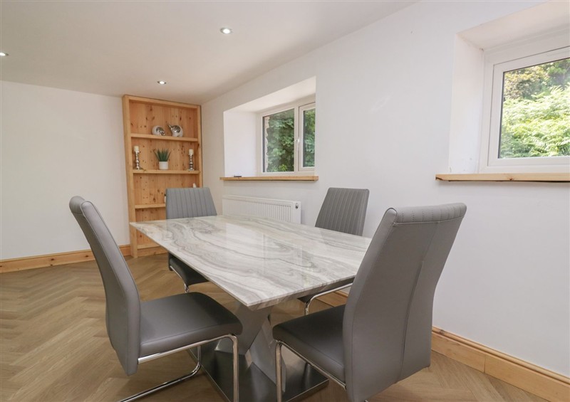 The dining room at Old Post Office Cottage, Backbarrow near Newby Bridge