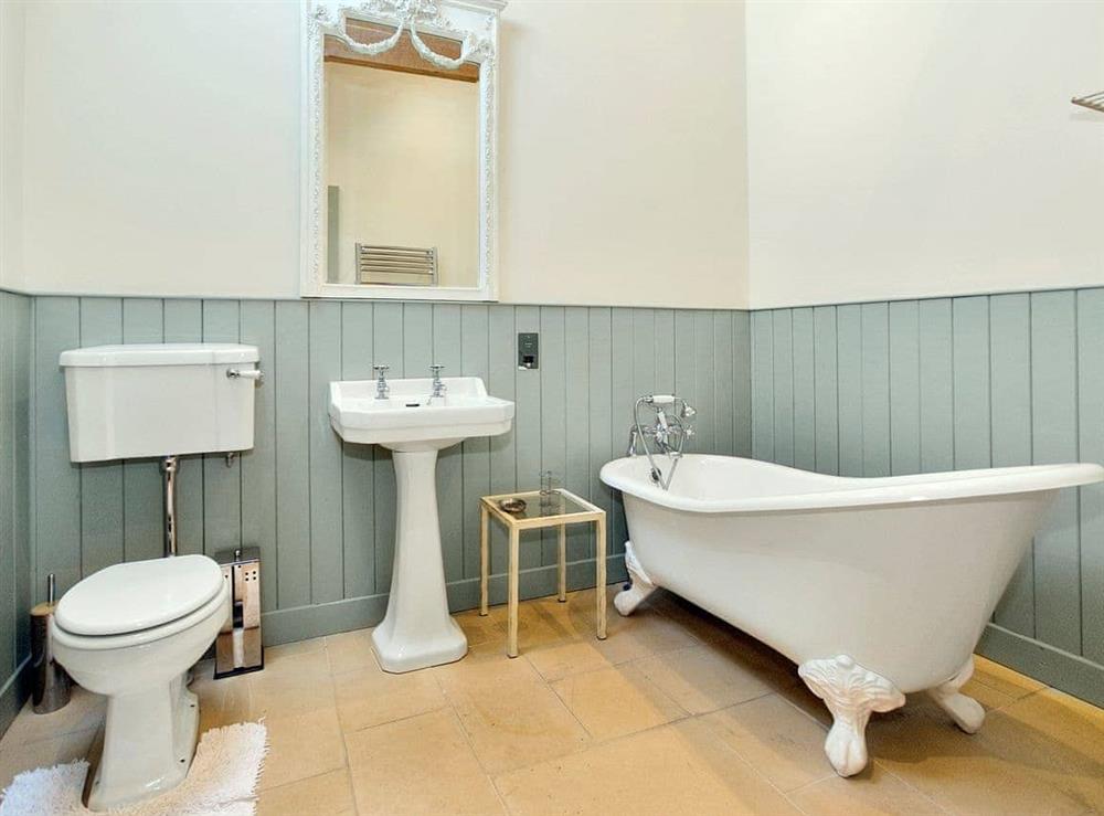 Luxurious bathroom at Old Reading Room in Thimbleby, near Osmotherley, N. Yorks. , North Yorkshire
