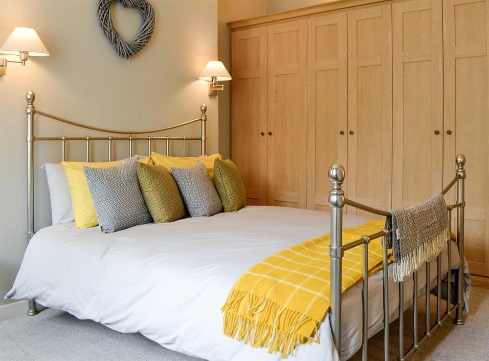 Built-in storage within the en-suite double bedroom at Old School Cottage in Kettins, near Blairgowrie, Perthshire