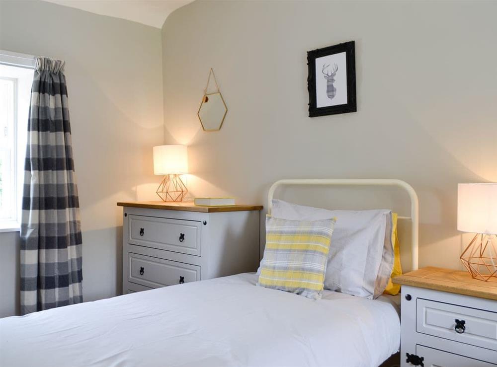 Tranquil twin bedroom at Old School Cottage in Kettins, near Blairgowrie, Perthshire