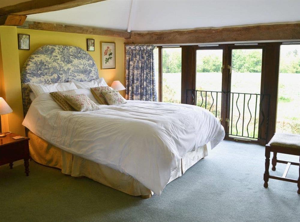 Double bedroom at Oldfield in Bishopstrow, Warminster, Wiltshire