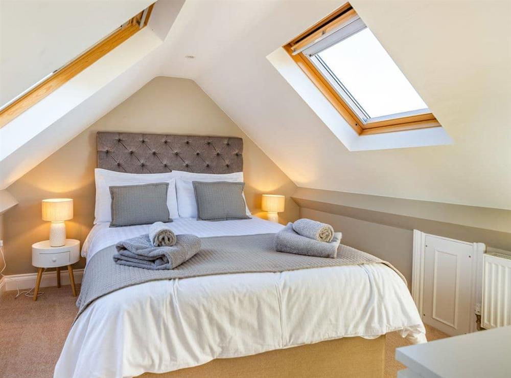 Double bedroom at Oldfield in Thornham, Norfolk