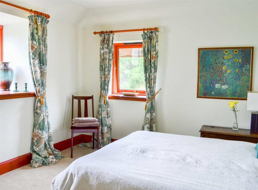 Spacious double bedroom at Oldfield in Westruther, near Lauder., The Scottish Borders