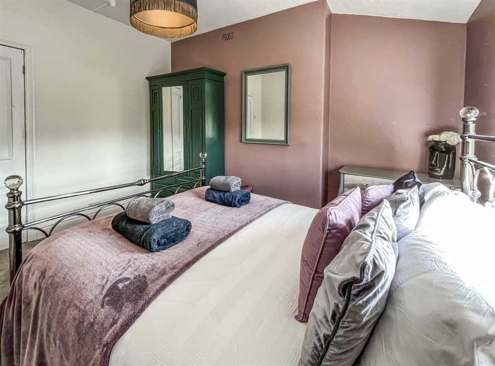 Double bedroom (photo 2) at Olveston in Llandudno, Gwynedd