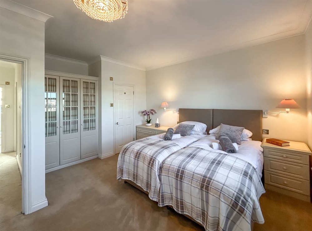 Double bedroom (photo 2) at On The Thames in London, England