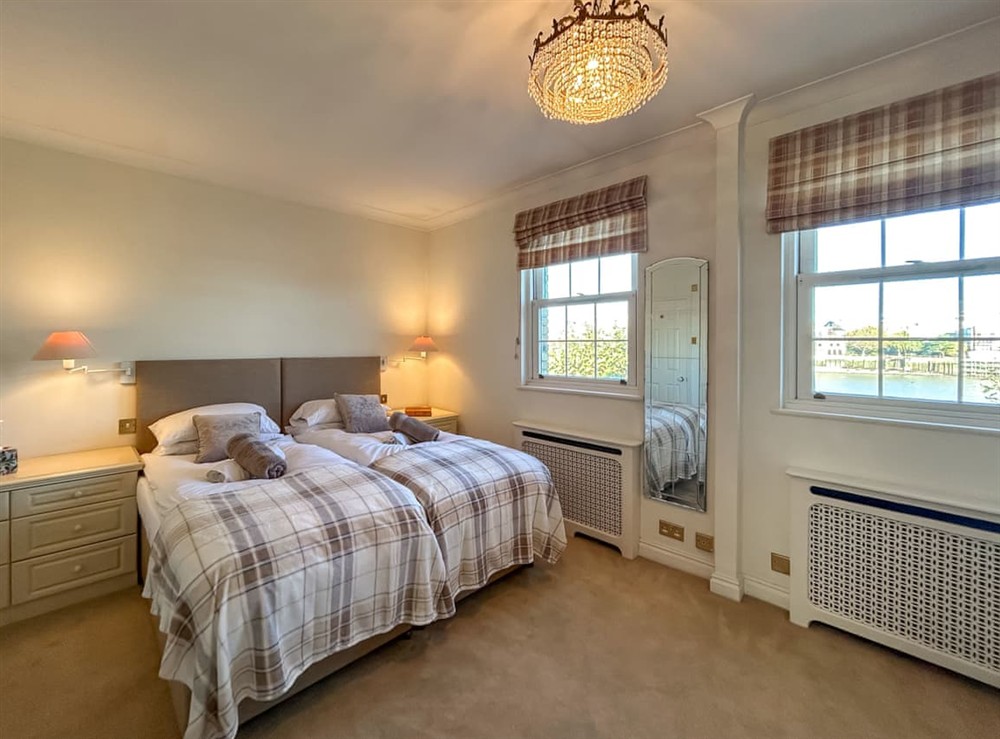 Double bedroom with river view at On The Thames in London, England