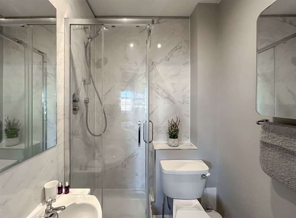 En suite at On The Thames in London, England