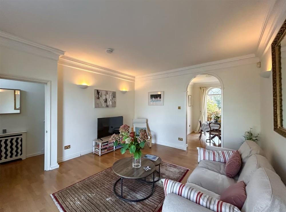 Living area (photo 2) at On The Thames in London, England