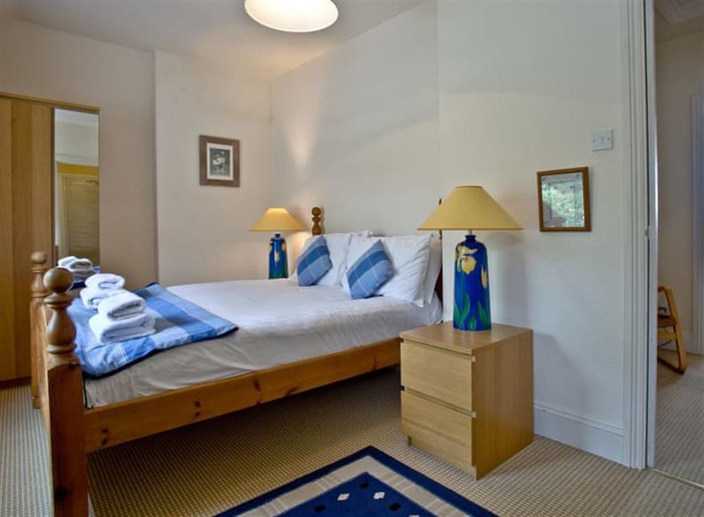 One Braeside Mews in Paignton, Devon sleeps 9