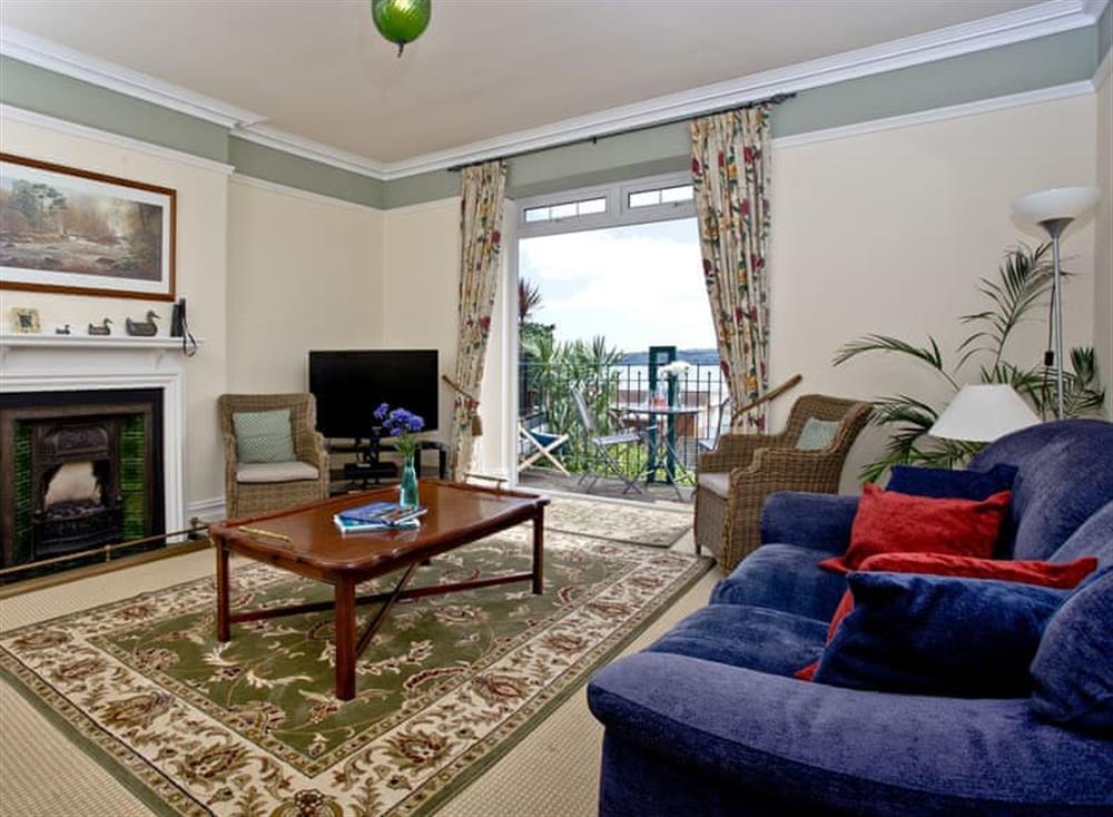 One Braeside Mews in Paignton, Devon sleeps 9