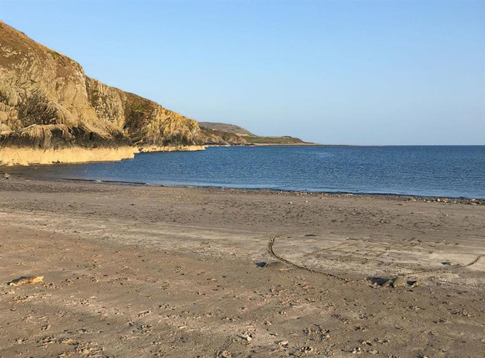 Monrieth beach for relaxation or for body boarding at Oor Wee Hoose in Whithorn, Wigtownshire