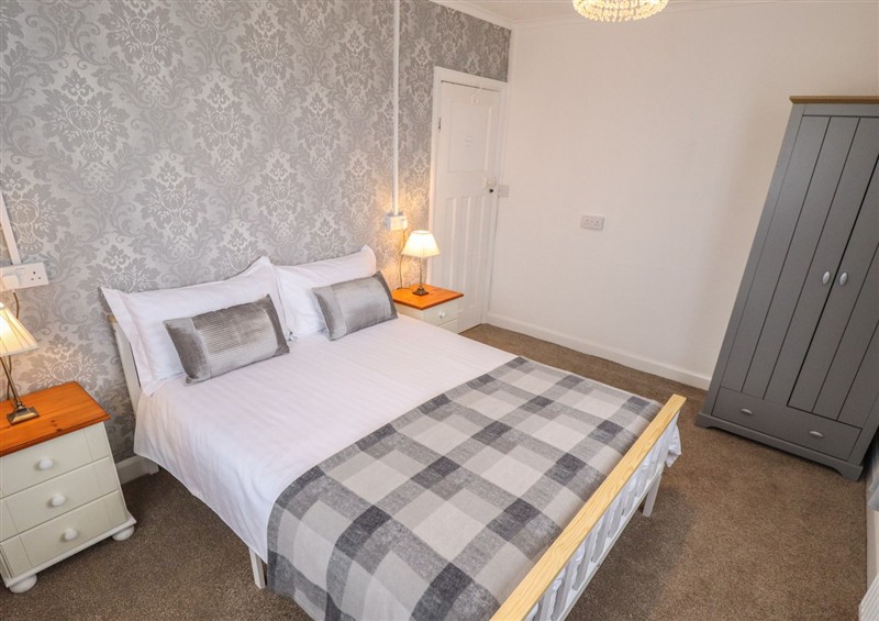 One of the 2 bedrooms (photo 2) at Orby Cottage, Chapel St Leonards