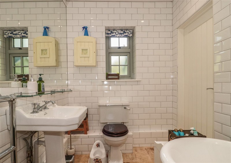 The bathroom (photo 2) at Orchard Cottage, Ryme Intrinseca near Yetminster