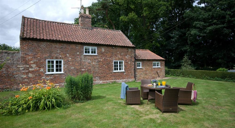 The pretty exterior of Orchard Cottage, Gunby Hall, nr Skegness, Lincolnshire