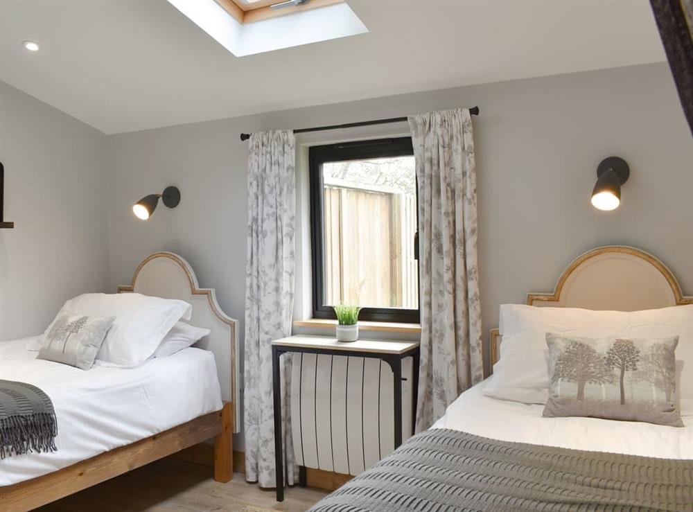 Comfy twin bedroom at Orchard End in Colne, near Huntingdon, Cambridgeshire