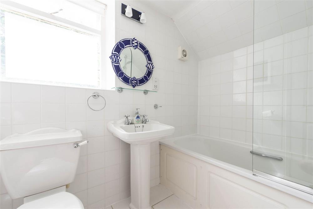 Family bathroom with shower at Orchard Leigh Grange, Ventnor