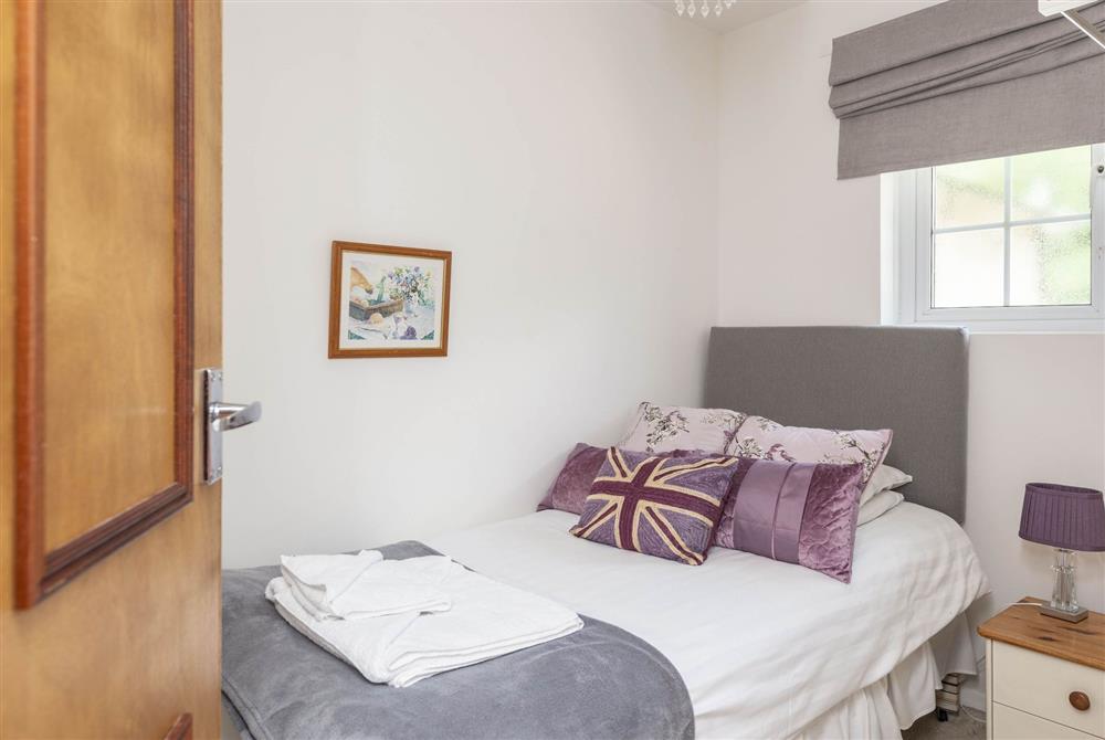 Single bedroom at Orchard Leigh Villa, Ventnor