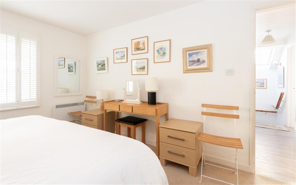 Bedroom 1 (photo 4) at Osprey (19A Fore Street) in Salcombe