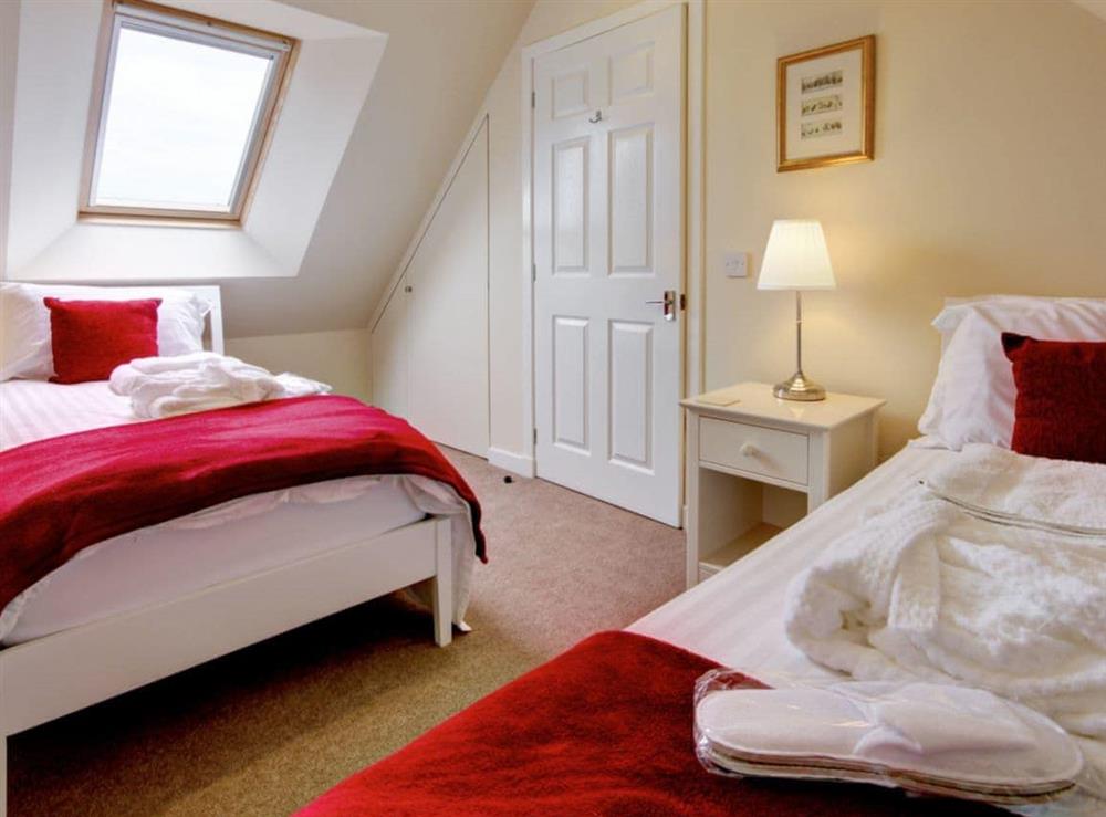 Twin bedroom at Peregrine Cottage, 