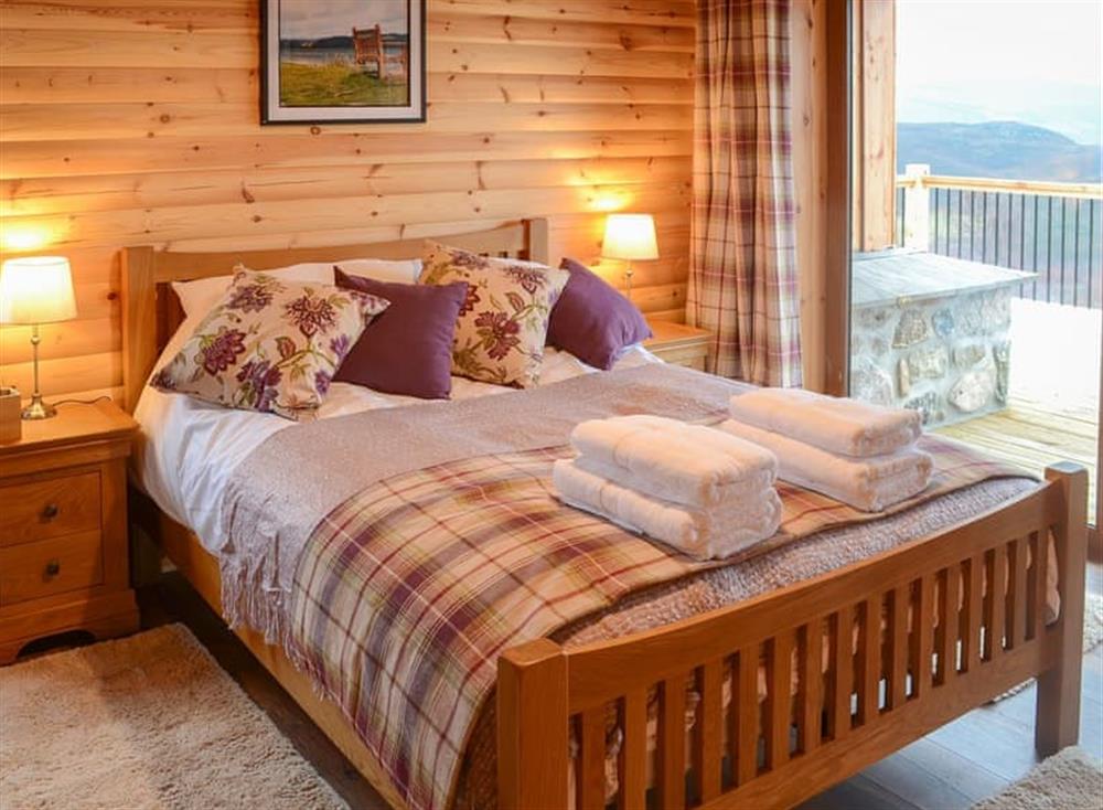Relax in the peaceful double bedroom at Osprey Lodge in Rogart, near Dornoch, Northern Highlands, Sutherland