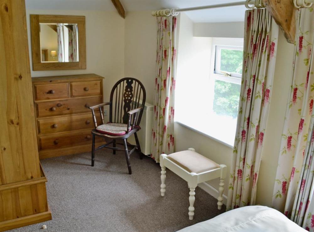 Beautifully decorated double bedroom (photo 2) at Ostlers in Boscastle, Cornwall