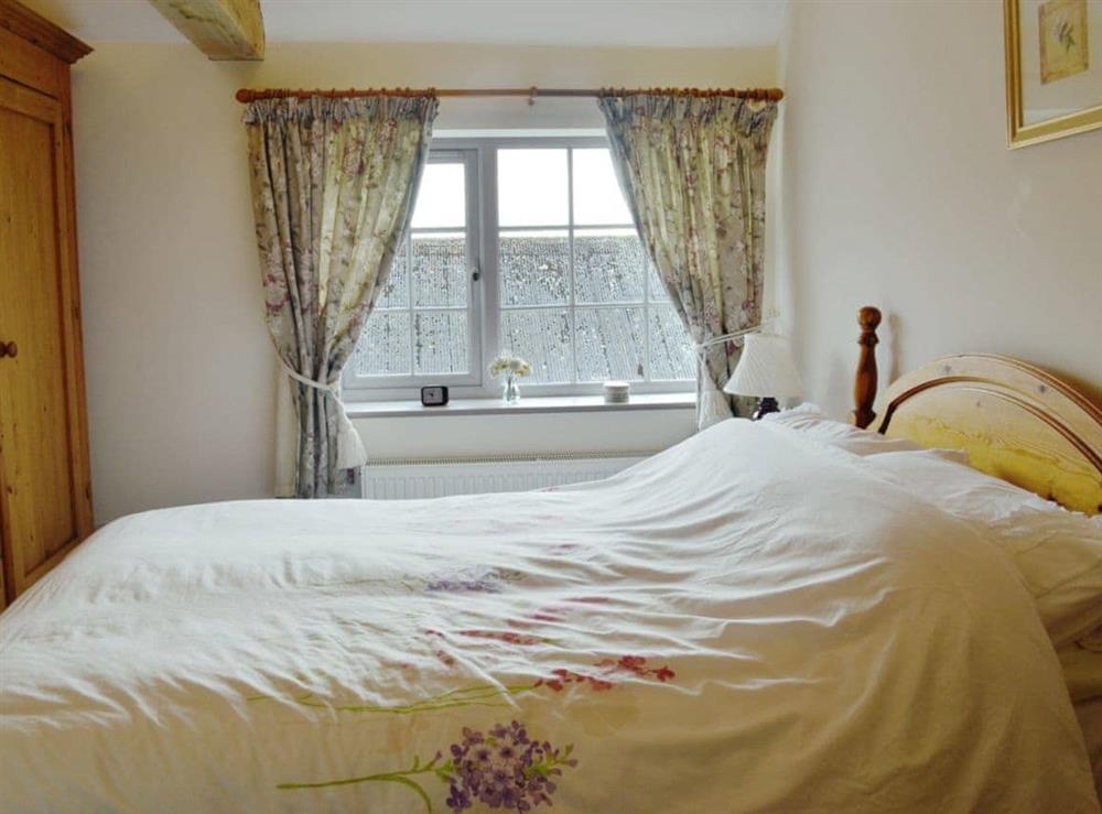 Double bedroom at Ostlers Cottage in Westborough, near Newark, Lincolnshire
