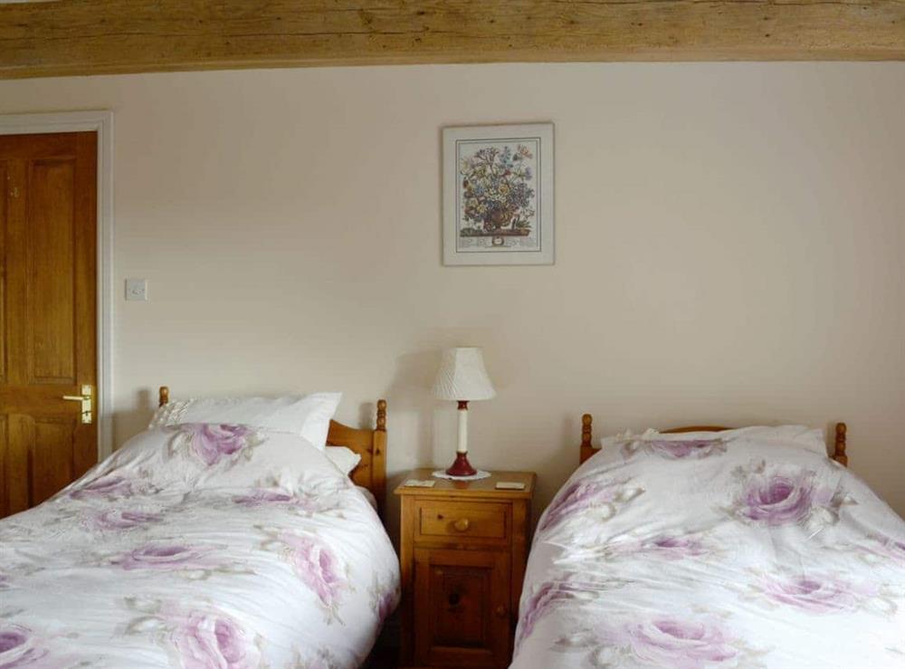 Twin bedroom (photo 2) at Ostlers Cottage in Westborough, near Newark, Lincolnshire
