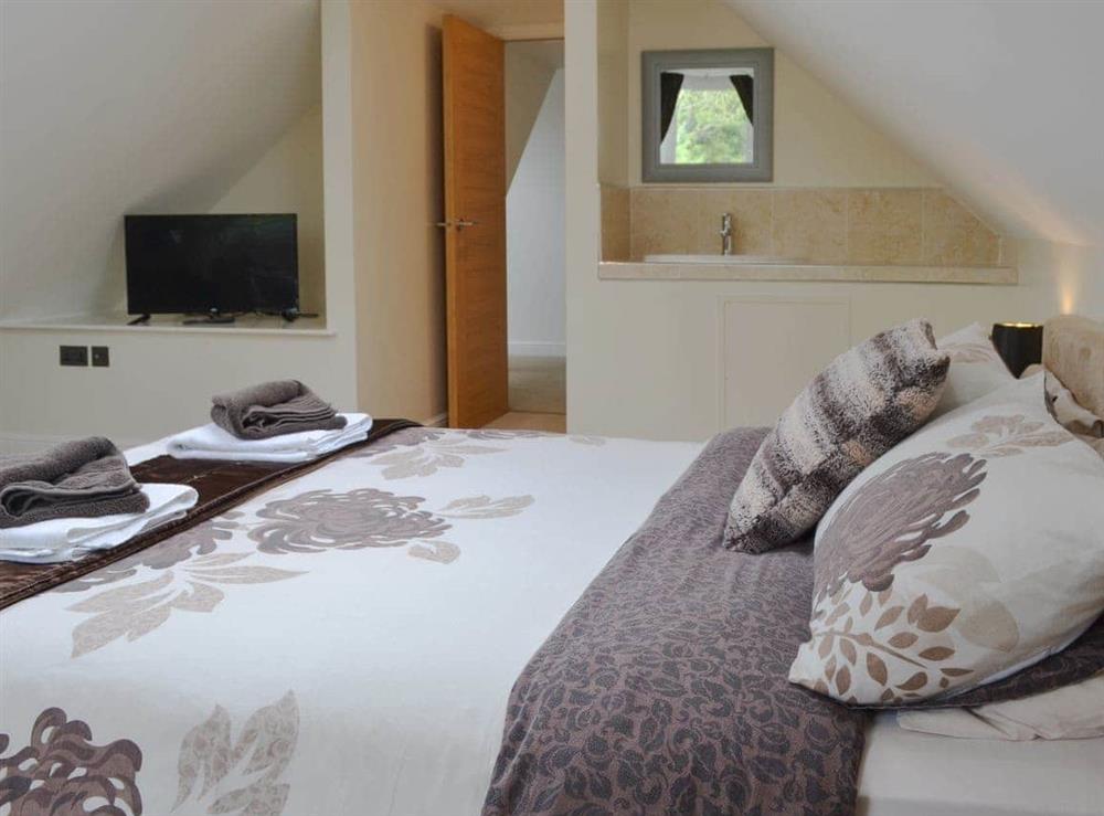 Light and airy double bedroom at Oswald House in Llanon, near Aberaeron, Dyfed