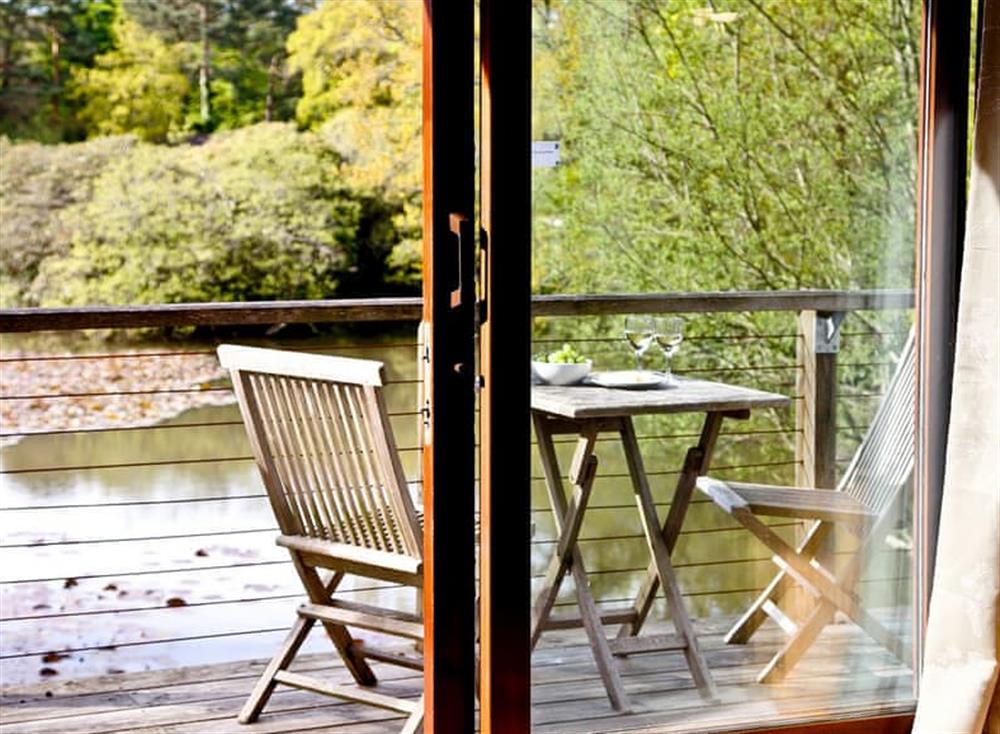 Balcony at Over Lake Apartment, 1a Indio Lake in Bovey Tracey, Devon
