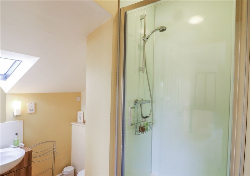The bathroom at Over Village Studio, Over