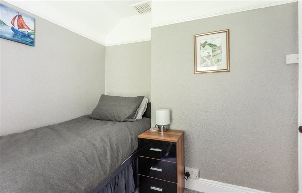 Bedroom (photo 3) at Overbrook in Polperro