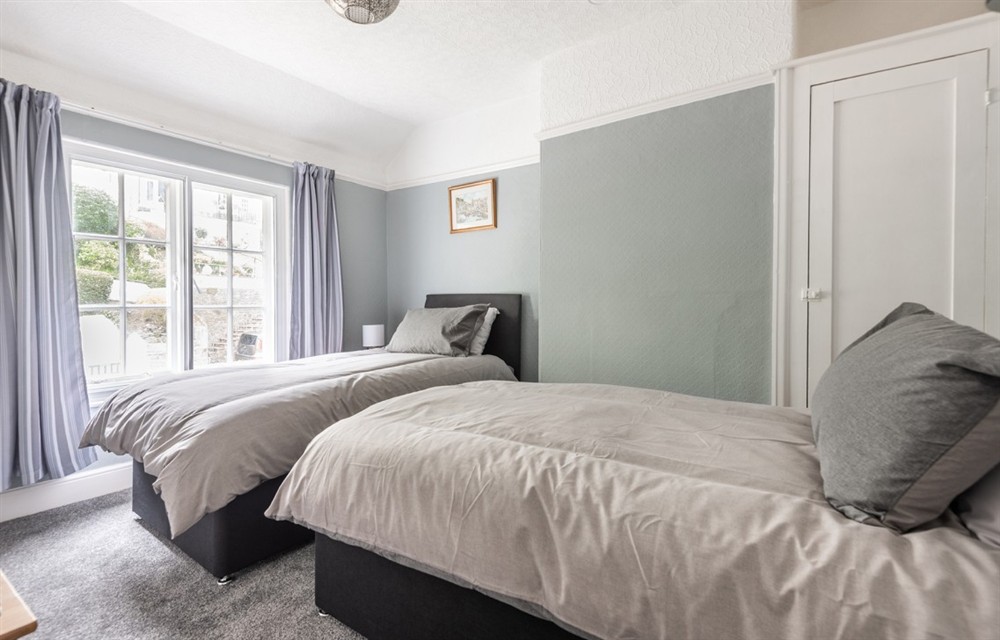 One of the 3 bedrooms at Overbrook in Polperro