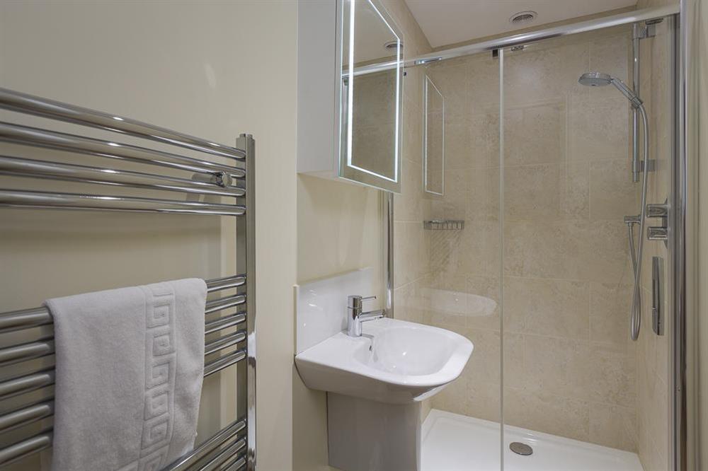En suite shower room (photo 4) at Overcombe in , Salcombe