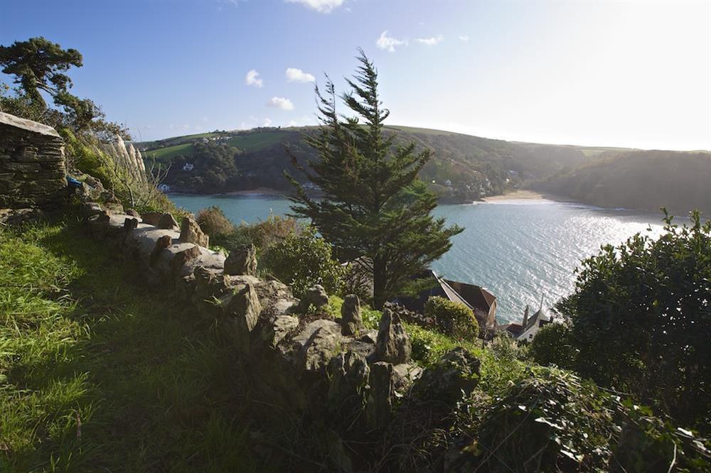 Stunning estuary and sea views at Overcombe in , Salcombe