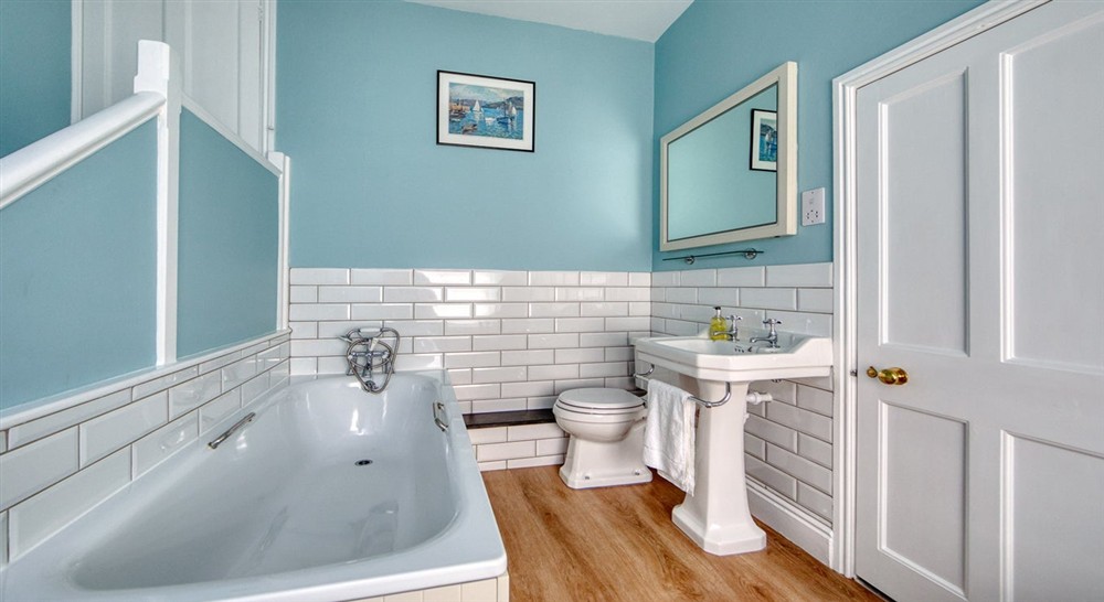 The bathroom at Overhaven in Polzeath, Cornwall