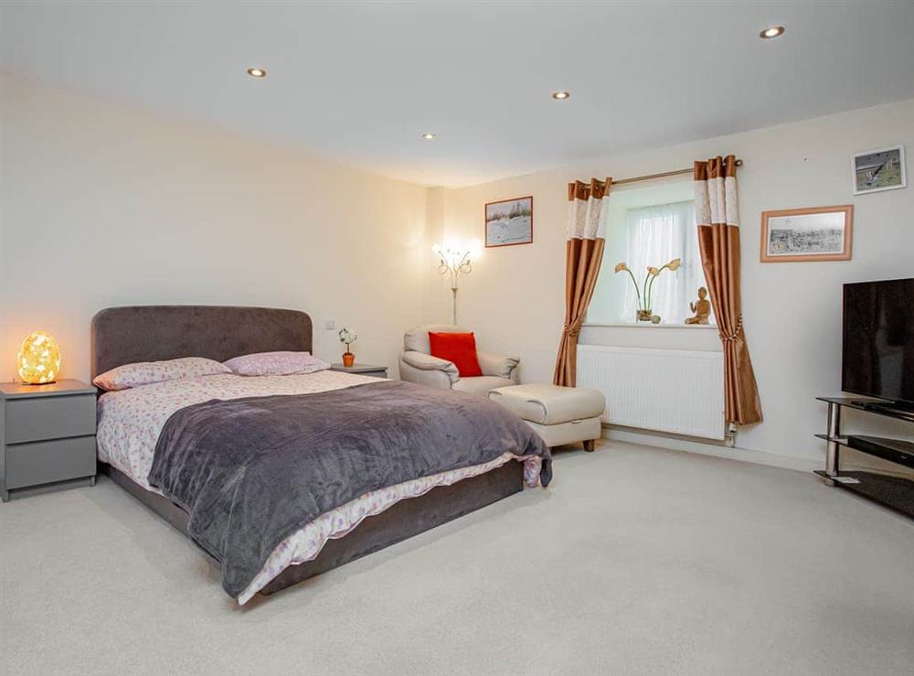 Double bedroom at Oversands in Torquay, Devon