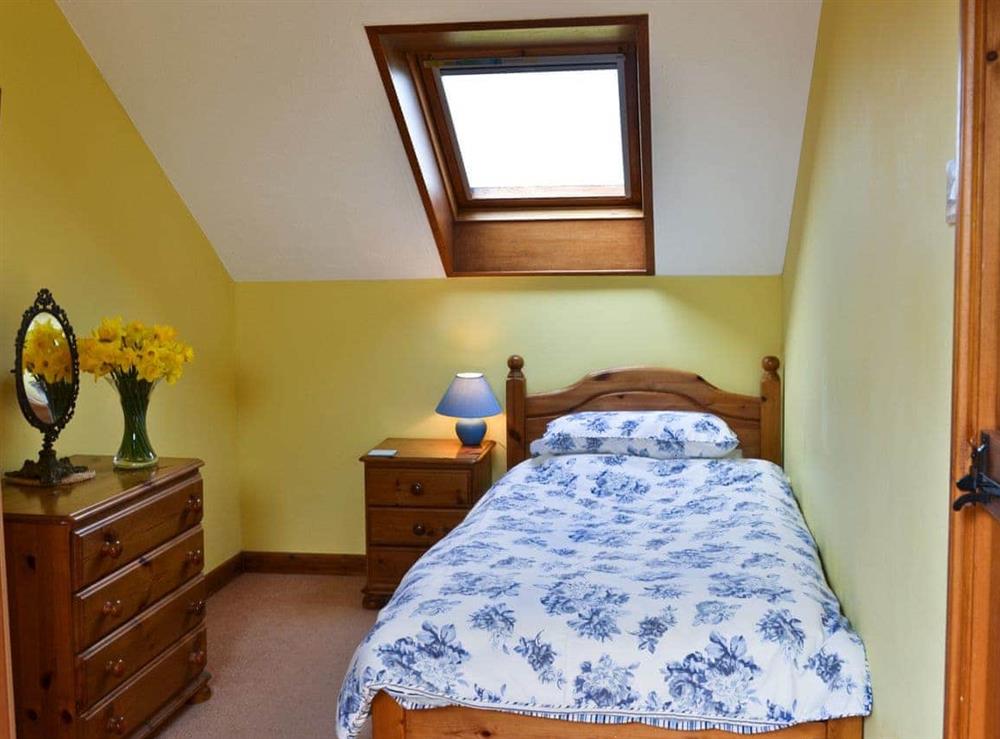 Single bedroom at Owl Barn in Burmarsh, Romney Marsh, Kent
