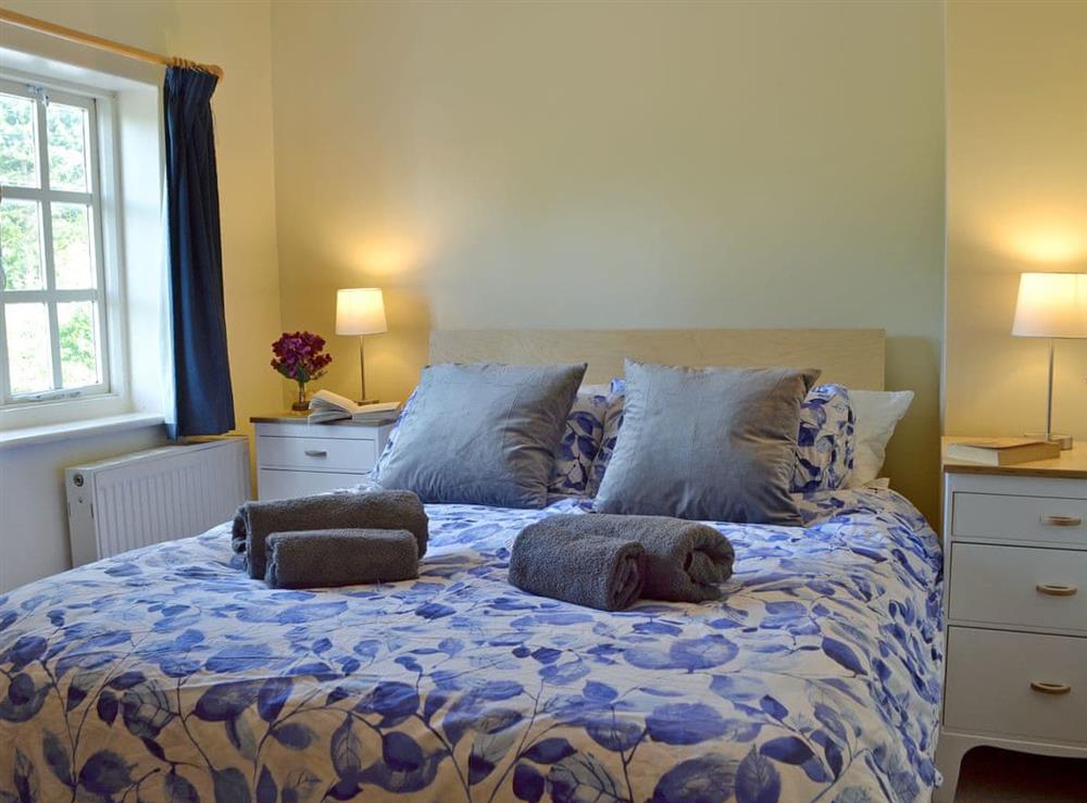 Charming double bedroom at Owl Cottage in Canterbury, Kent