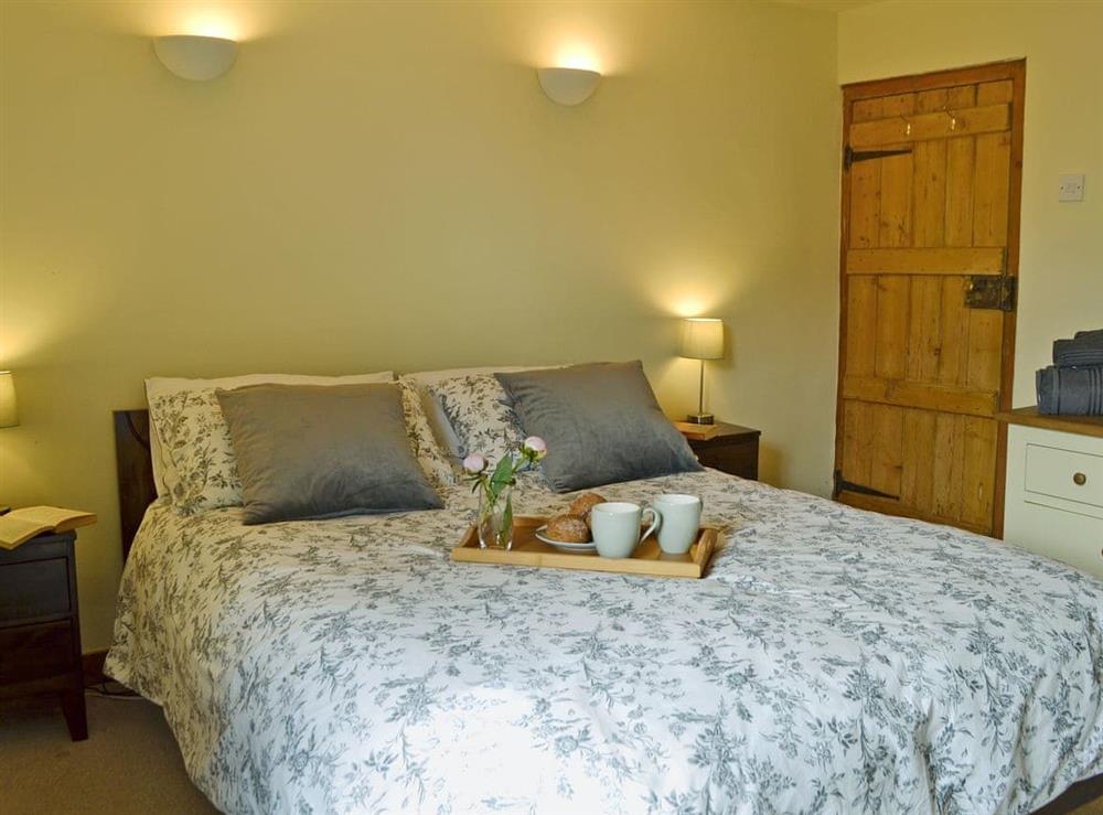 Romantic double bedroom at Owl Cottage in Canterbury, Kent