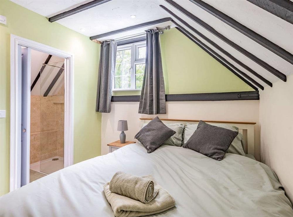 Double bedroom (photo 2) at Owl Cottage in Heckington, Lincolnshire
