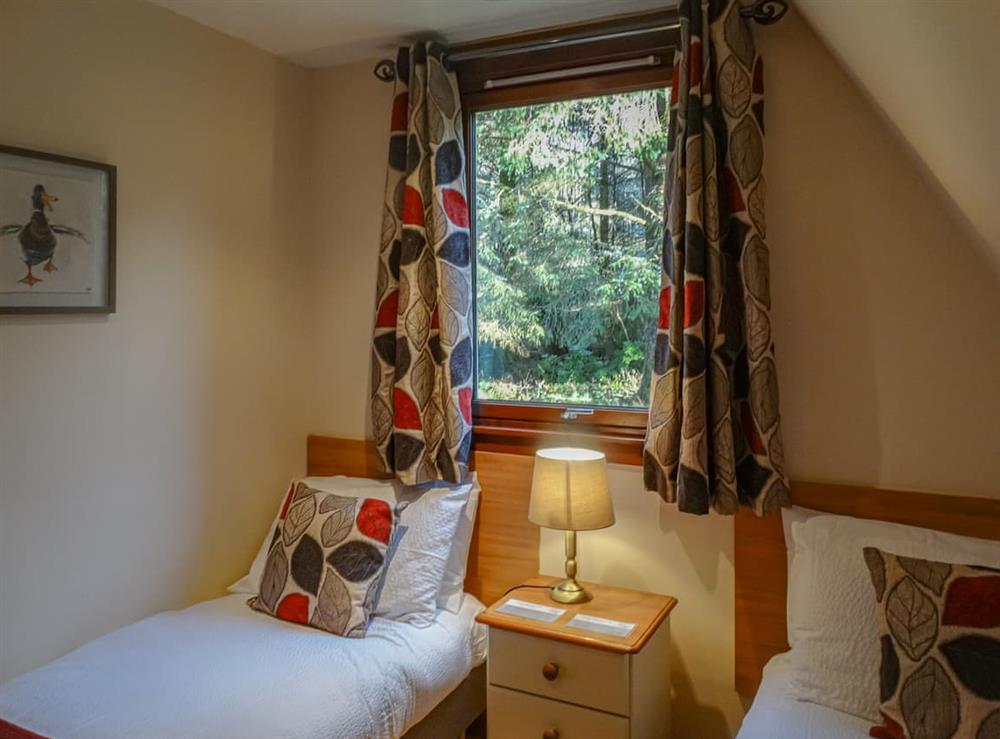 Twin bedroom (photo 2) at Owl Lodge in Invergarry, near Fort Augustus, Inverness-Shire