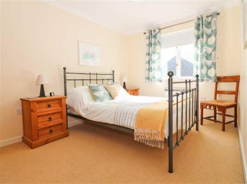 Double bedroom at Oyster Cottage, Falmouth, Cornwall