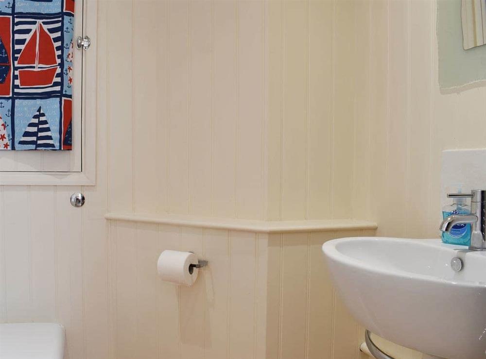Attractive bathroom at Oyster Cottage in Whitstable, Kent