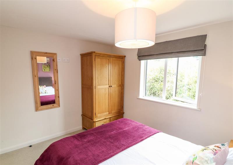 One of the bedrooms (photo 2) at Oyster Lodge, Newton Ferrers