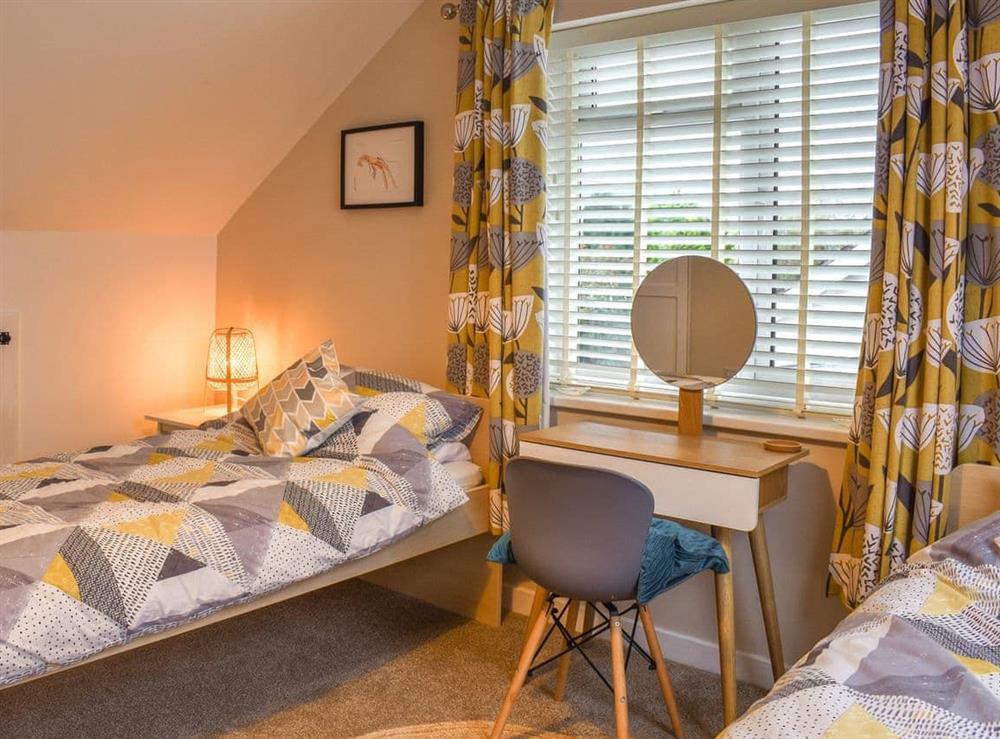 Twin bedroom (photo 3) at Oystercatcher in Benllech, Anglesey, Gwynedd