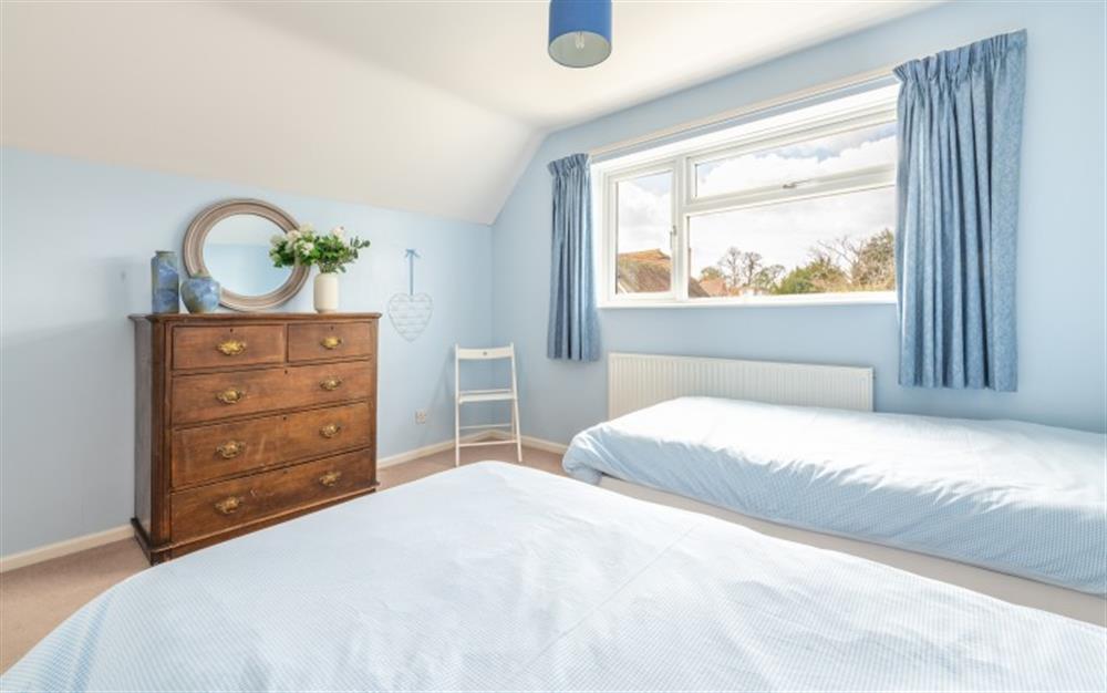 Bedroom (photo 2) at Oystercatchers, 5 Newenham Road in Lymington